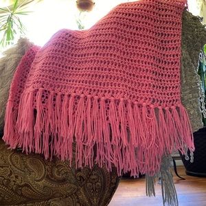 Vintage Hot Pink Open Weave Crochet Throw With Tassels